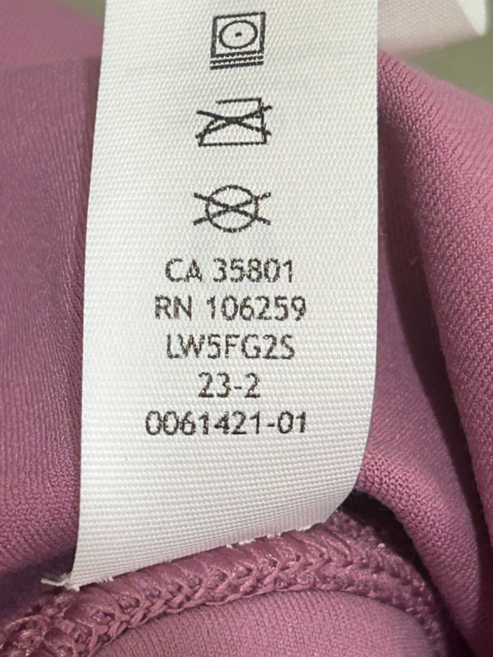 Lululemon Groove Super-High-Rise Flared Pant Nulu Velvet Dust Pink/Lilac Size 20 - Picture 5 of 16